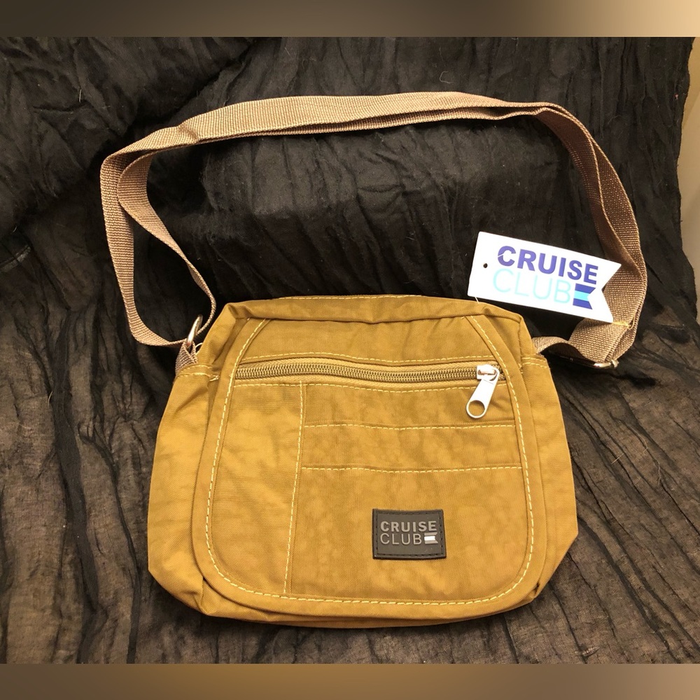 Convertible Sport Bag Travel Zipper Color Tan One Size Small Cruise Club